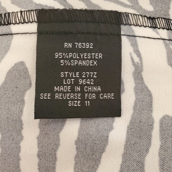 Snap Zebra Midi Sheath Dress Size 11 - Picture 5 of 9